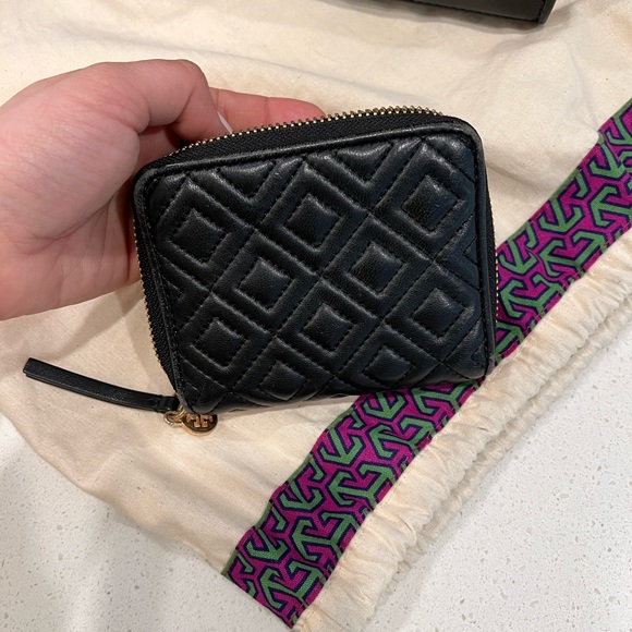 Tory Burch Quilted Zip Wallet - Picture 3 of 3